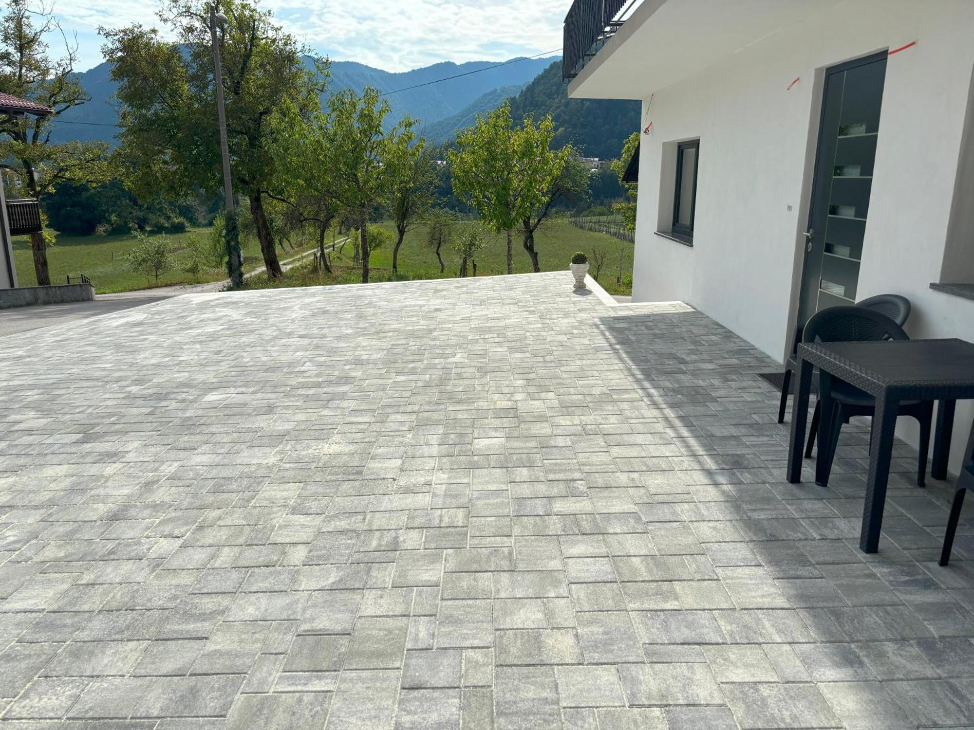 Livan Apartment Tolmin Luaran gambar
